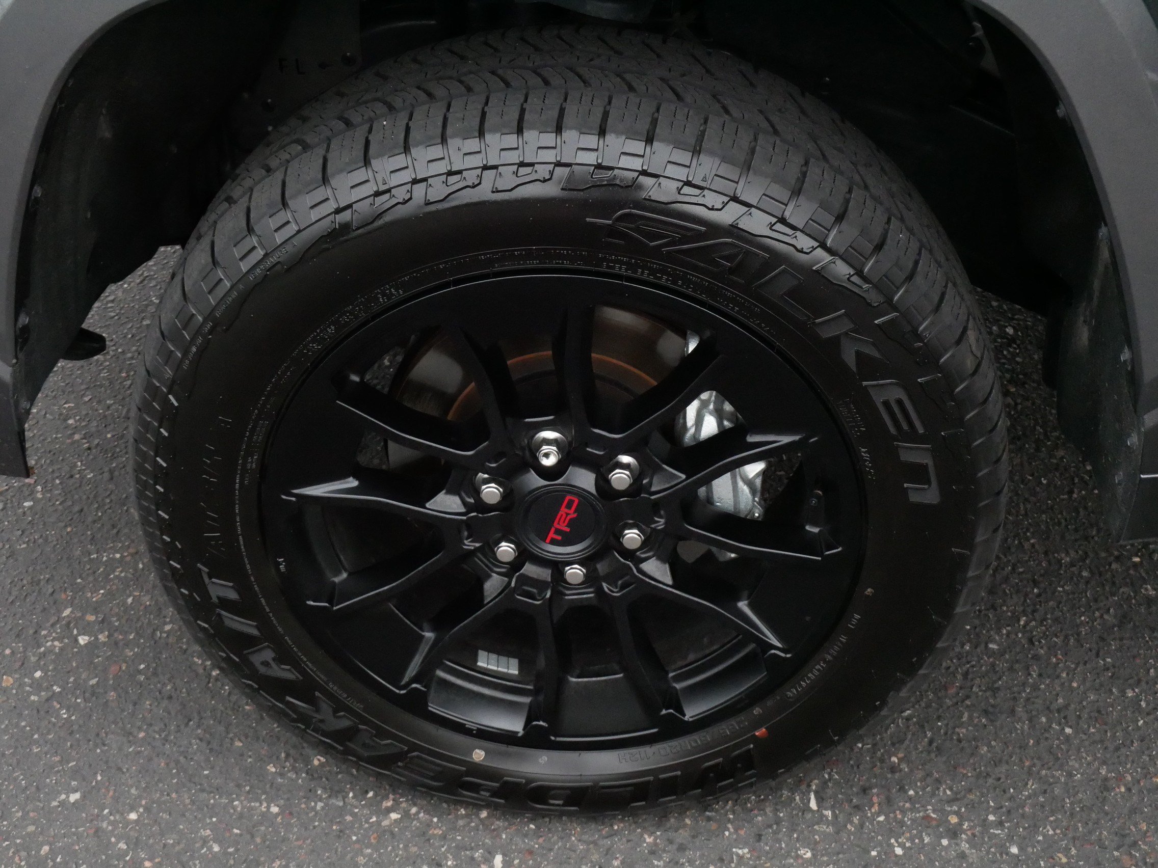Used 2024 Toyota Tundra Limited AWD/4WD image 15
