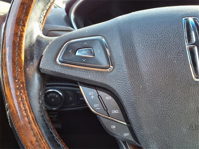 Used 2016 Lincoln MKX Select w/ Select Plus Package image 23