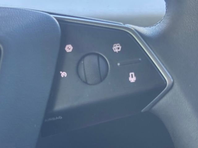 Used 2024 Tesla Cybertruck AWD Crew Cab image 15
