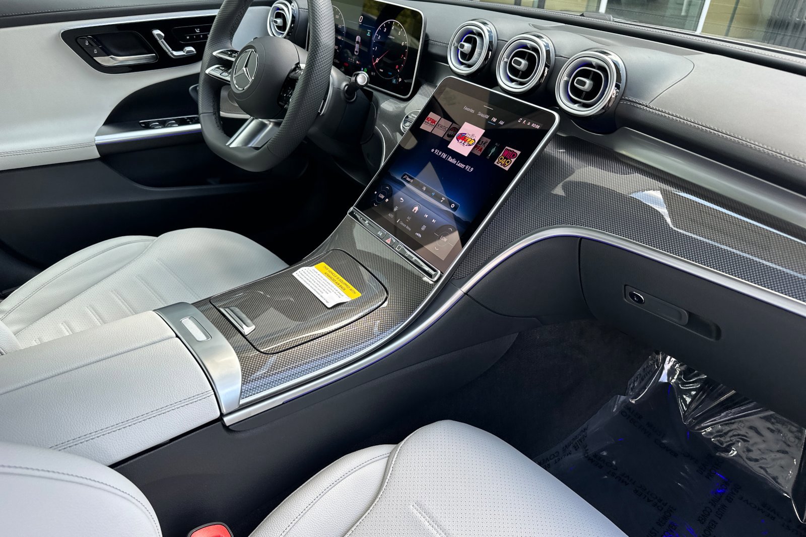 New 2025 Mercedes-Benz C 300 Sedan image 15