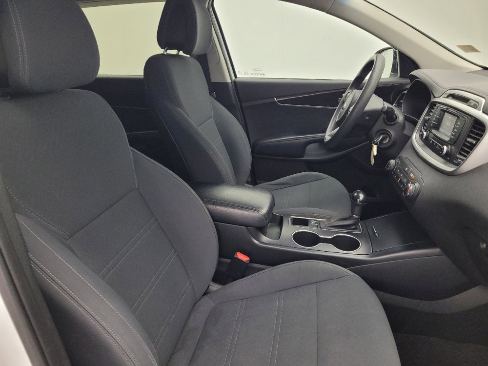 Used 2016 Kia Sorento LX image 21