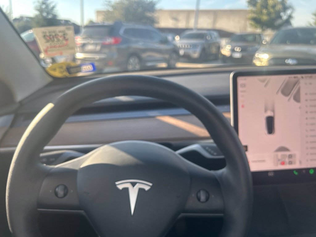 Used 2023 Tesla Model Y Long Range AWD/4WD image 13