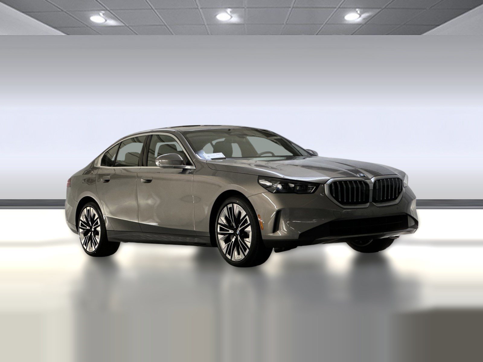 Used 2026 BMW 530i w/ Premium Package RWD image 6