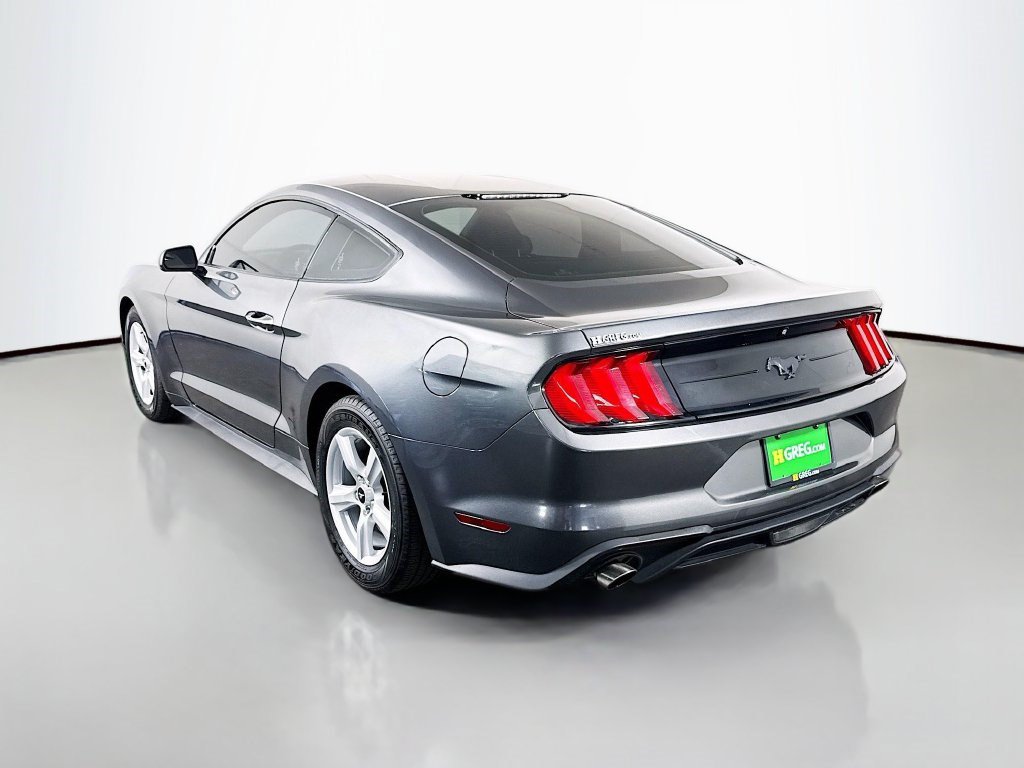Used 2018 Ford Mustang Coupe RWD image 7