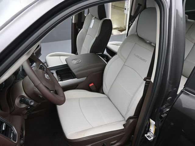 New 2026 RAM 2500 Laramie AWD/4WD image 11