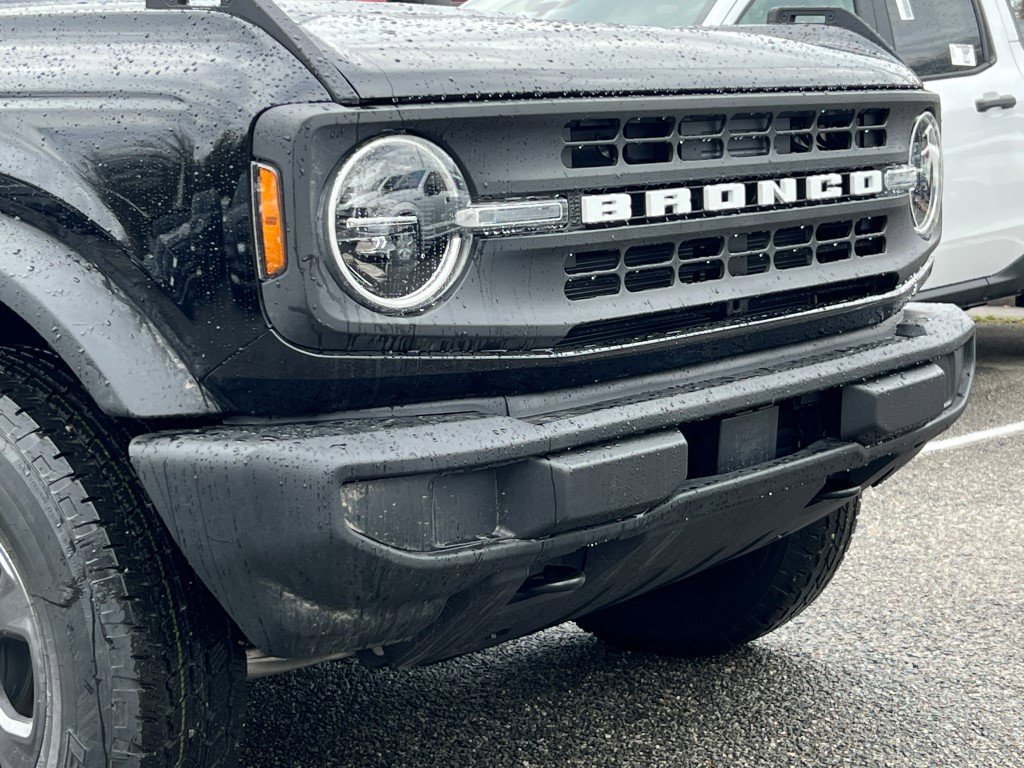 New 2025 Ford Bronco Big Bend image 2