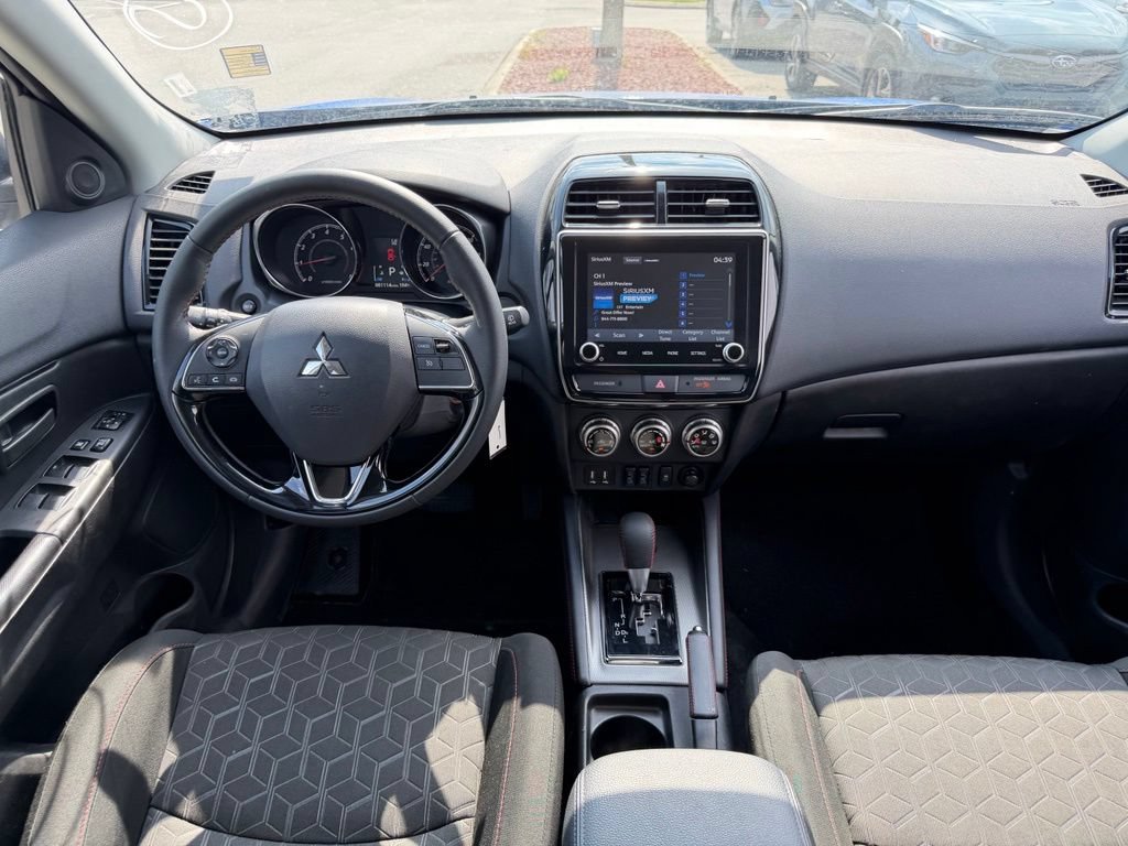 Used 2026 Mitsubishi Outlander Sport SE AWD/4WD image 19