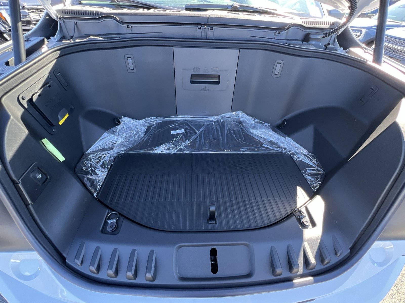 New 2025 Ford F150 Lightning XLT image 27