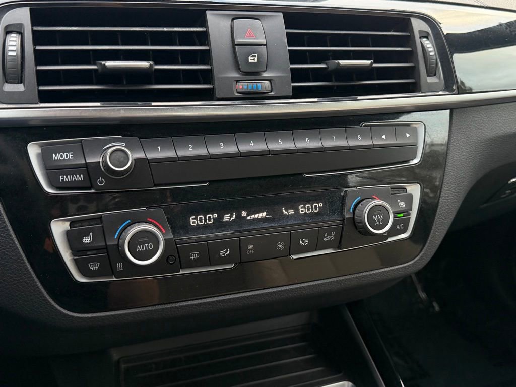 Used 2020 BMW 230i xDrive Convertible image 19