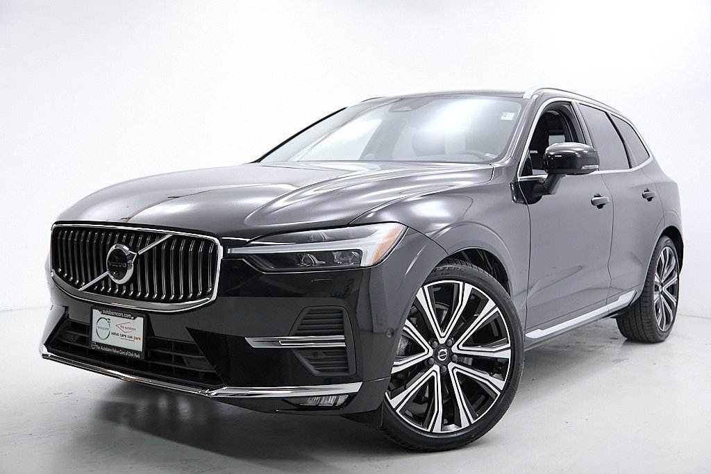 Certified 2023 Volvo XC60 B6 Ultimate w/ Protection Package Premier image 2