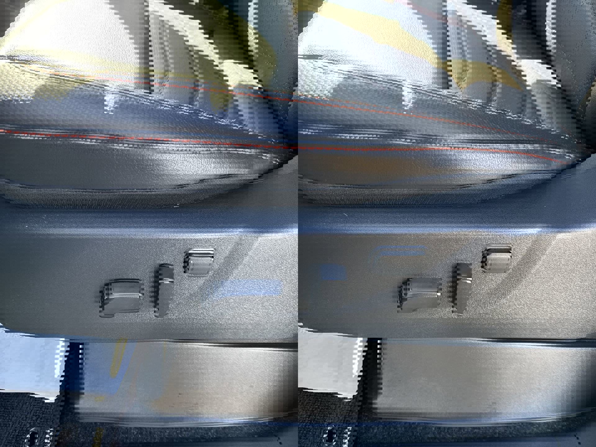 Used 2026 Nissan Frontier PRO-4X w/ Pro Premium Package image 13