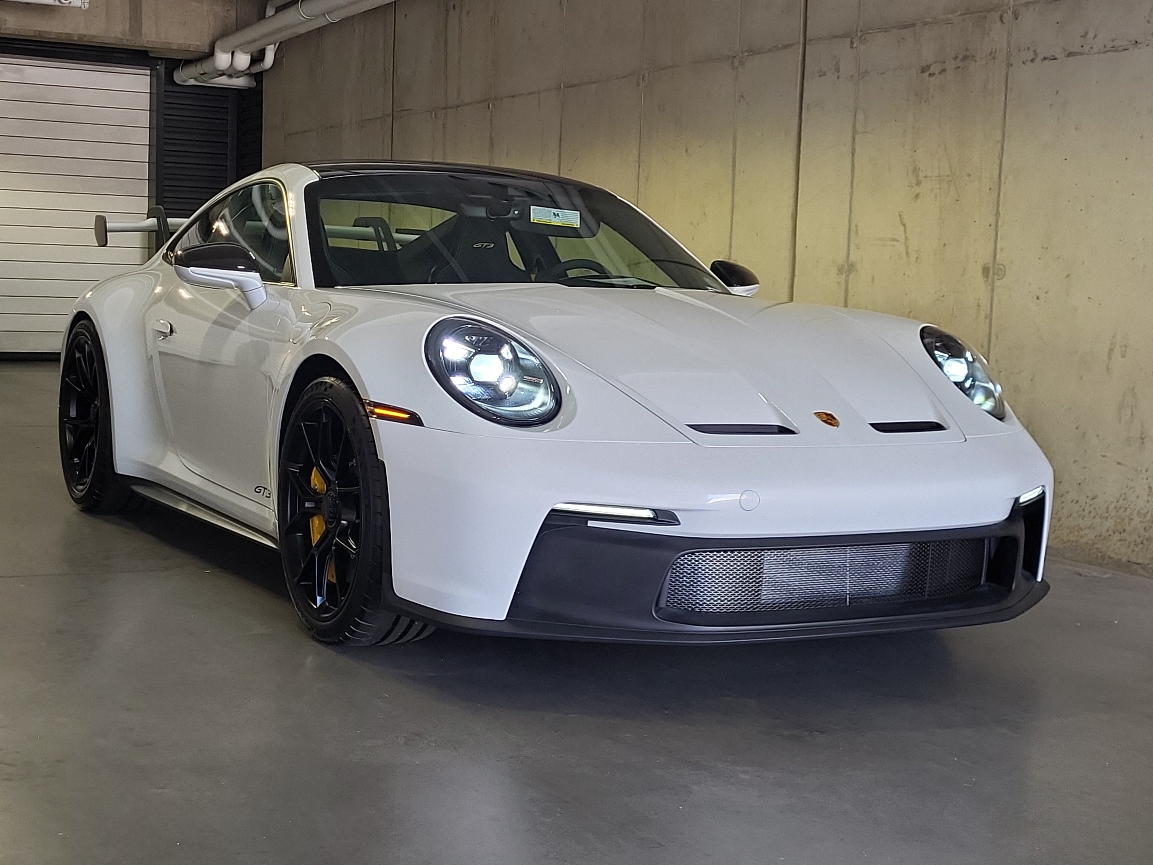 Used 2023 Porsche 911 GT3 RWD image 9