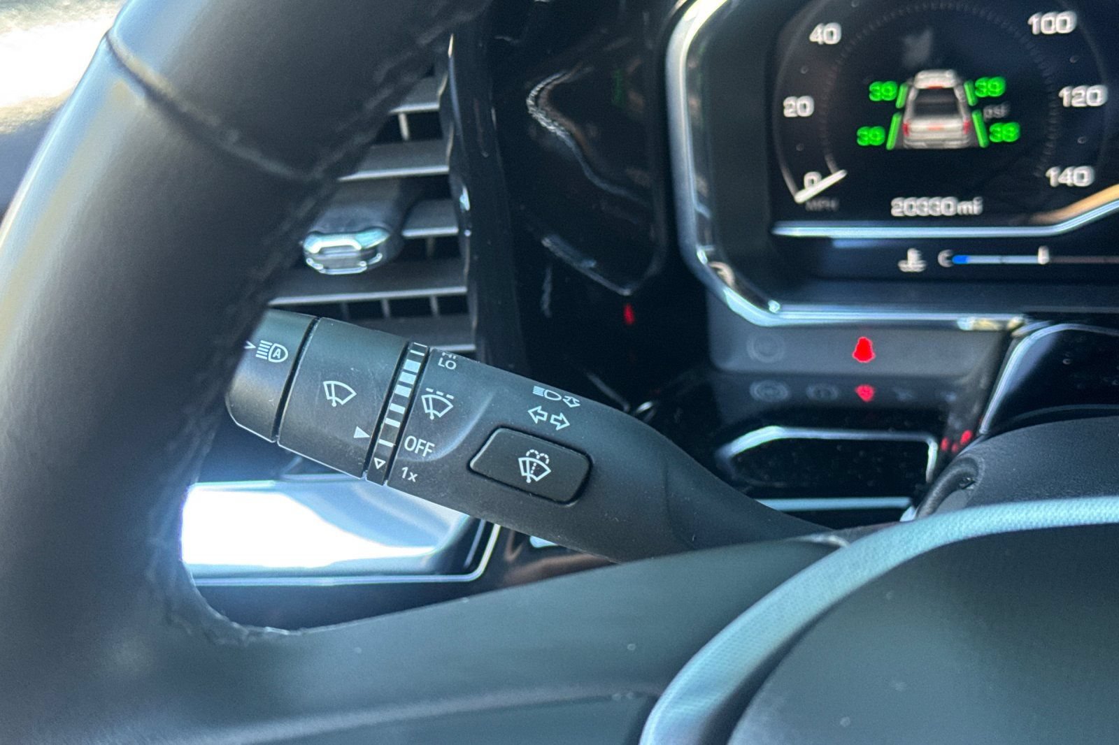 Used 2024 GMC Sierra 1500 SLE RWD image 35