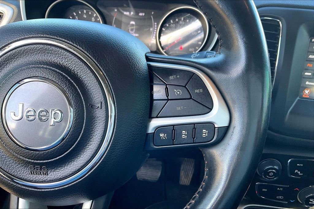 Used 2020 Jeep Compass Latitude image 19