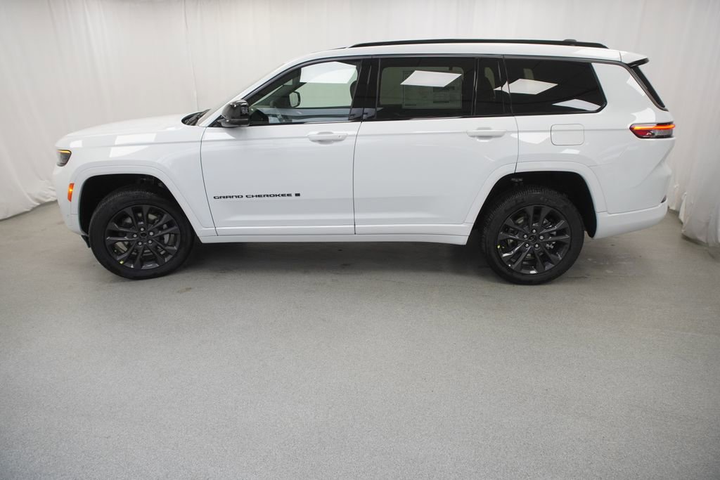 New 2026 Jeep Grand Cherokee L Limited AWD/4WD image 14
