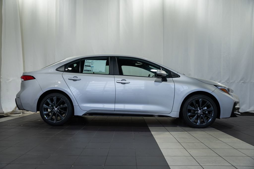 New 2026 Toyota Corolla SE image 3