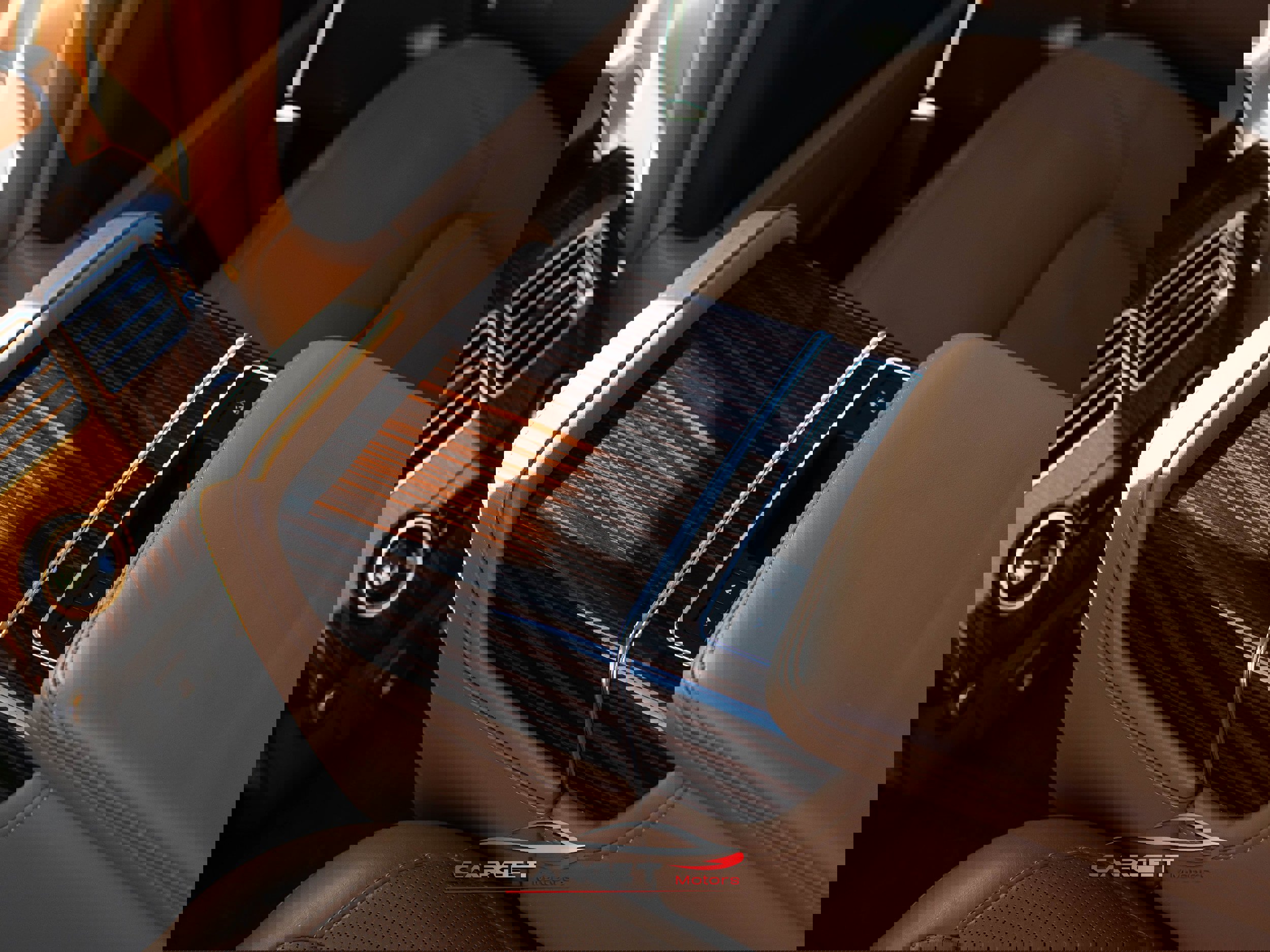 Used 2019 Land Rover Range Rover Autobiography image 22