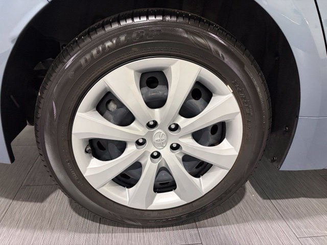 Used 2021 Toyota Corolla LE FWD image 24