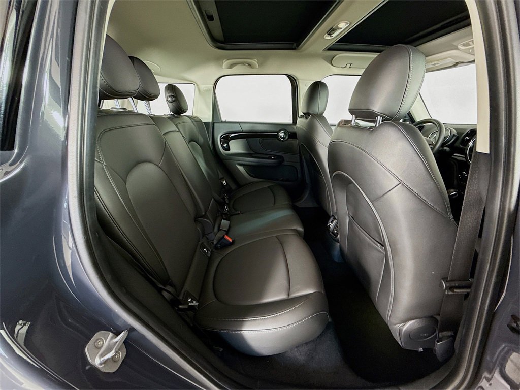 Used 2019 MINI Cooper Countryman S w/ Premium Package image 29