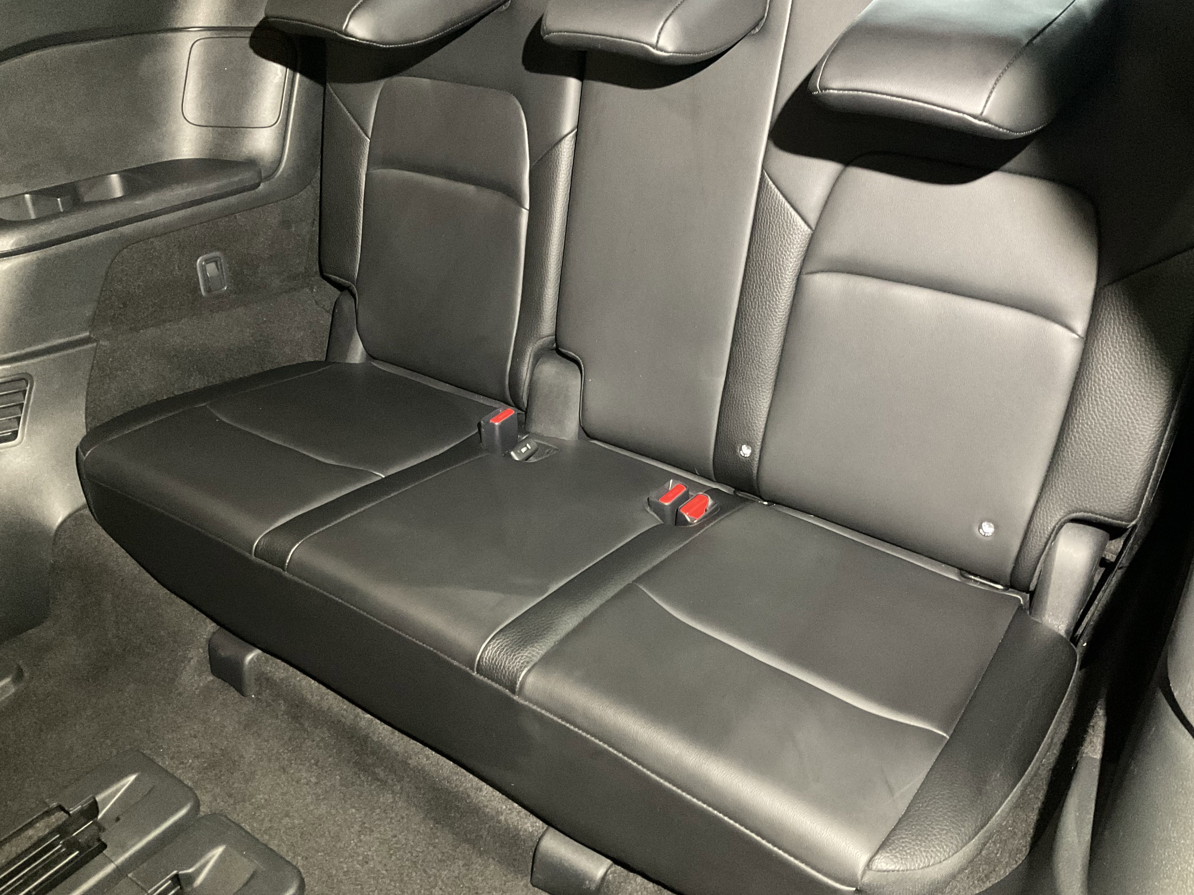 Used 2025 Nissan Pathfinder SL image 43