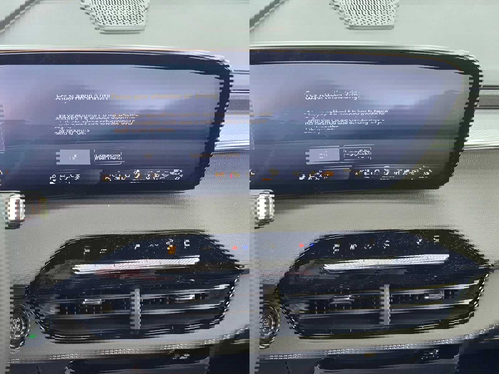 New 2025 Buick Enclave Sport Touring w/ Power Package image 29