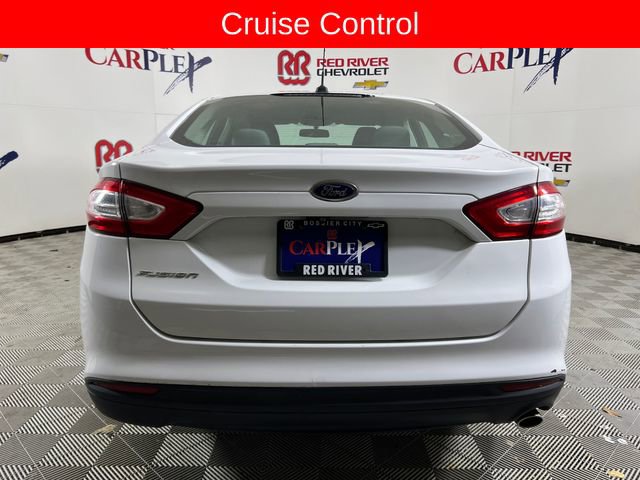 Used 2016 Ford Fusion S image 7