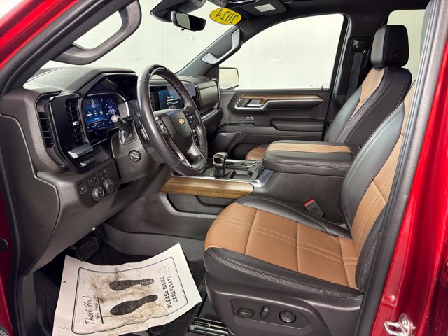 Used 2024 Chevrolet Silverado 1500 High Country AWD/4WD image 21