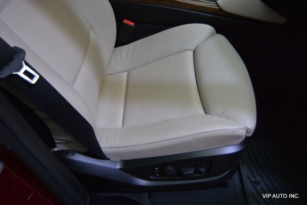Used 2012 BMW X6 xDrive35i AWD/4WD image 17