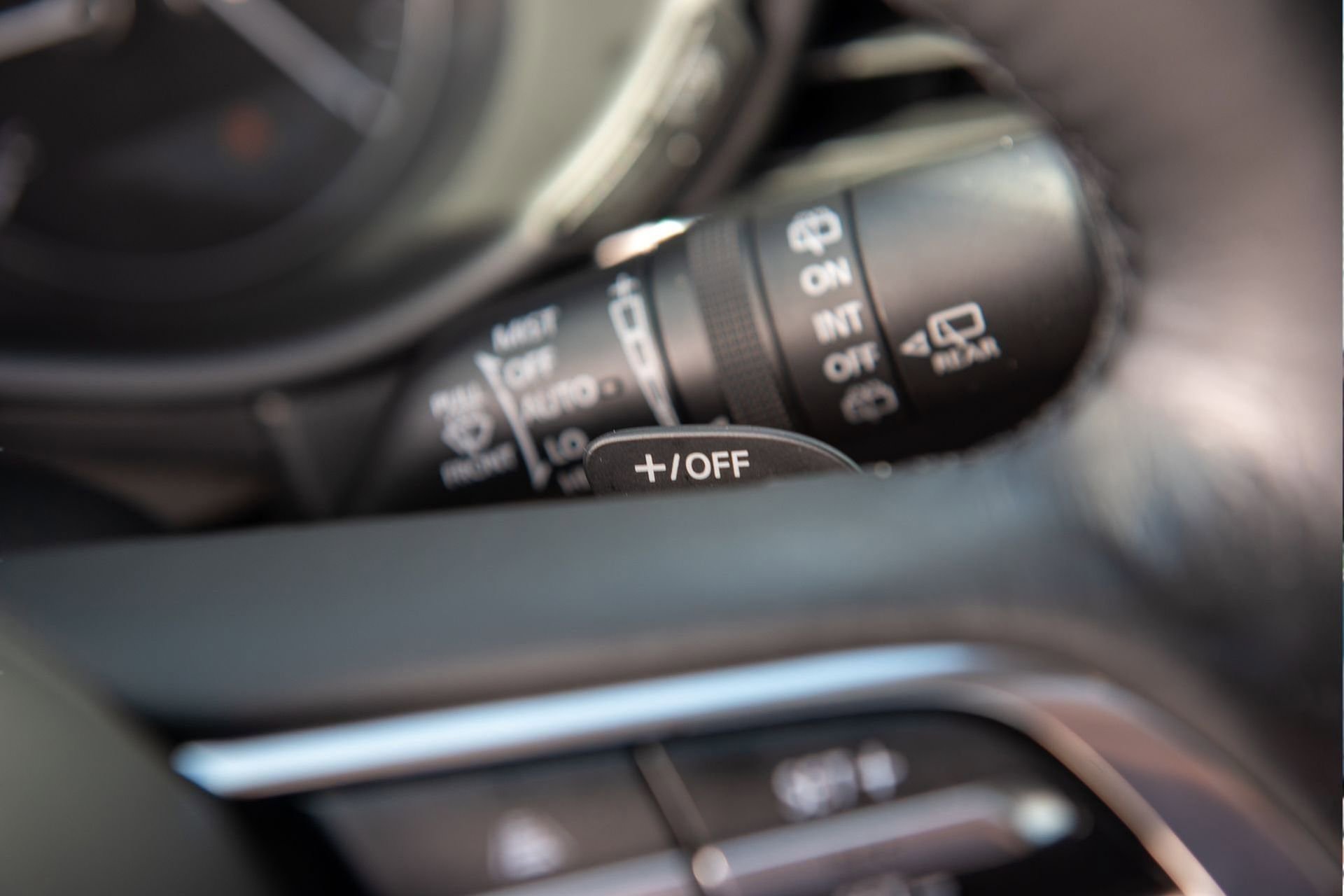 Used 2023 MAZDA CX-30 2.5 Turbo w/ Premium Plus Pkg image 33