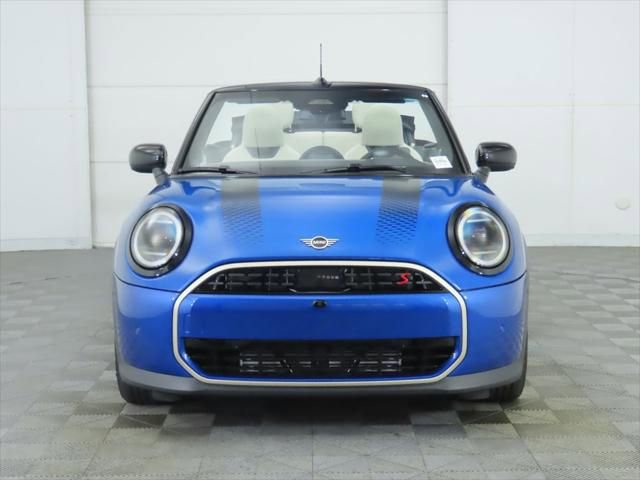 New 2026 MINI Cooper S image 2