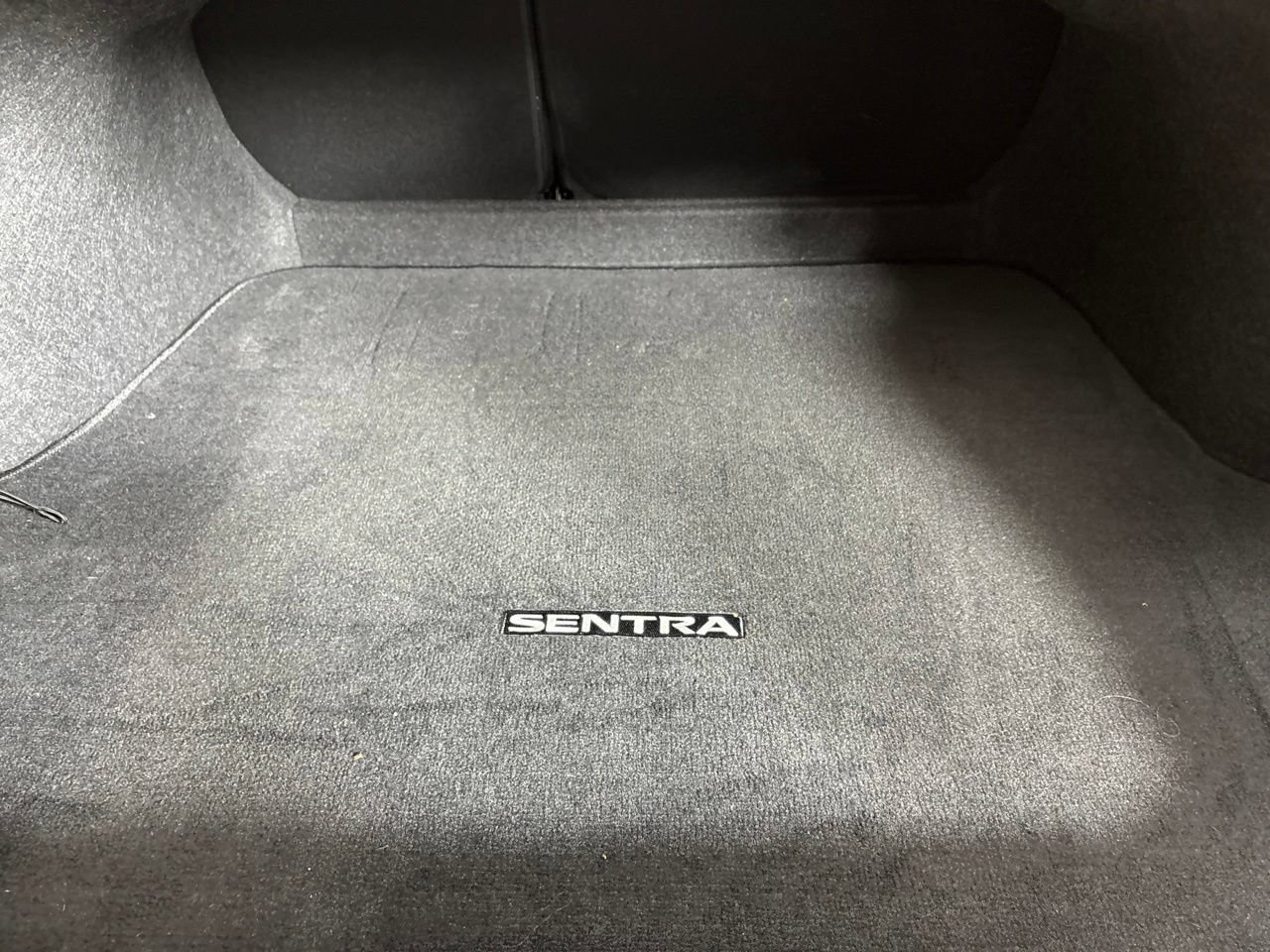 Used 2023 Nissan Sentra SR w/ SR Premium Package FWD image 25