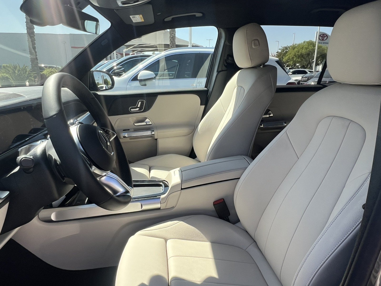 New 2026 Mercedes-Benz GLB 250 image 18