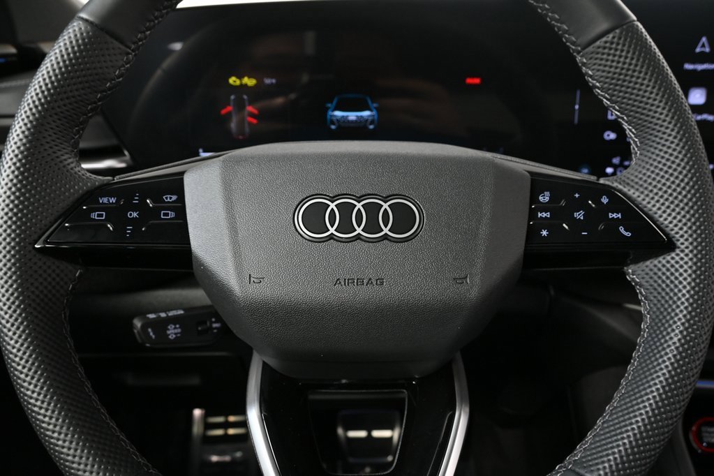 Used 2025 Audi SQ5 Premium Plus image 8