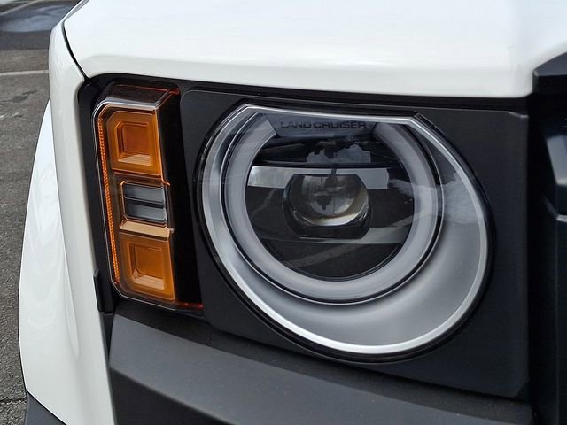 Used 2025 Toyota Land Cruiser 1958 image 11