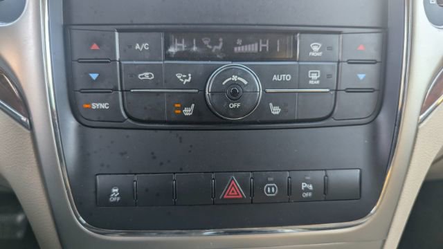 Used 2011 Jeep Grand Cherokee Limited image 36