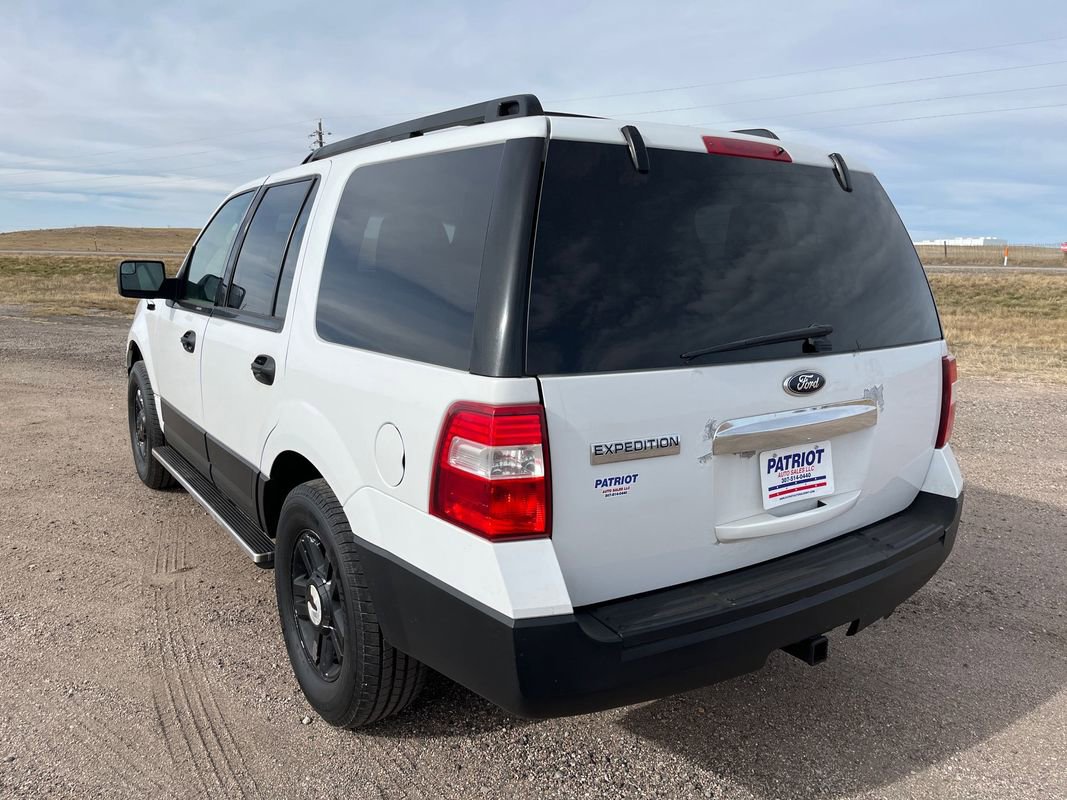 Used 2012 Ford Expedition XL image 3