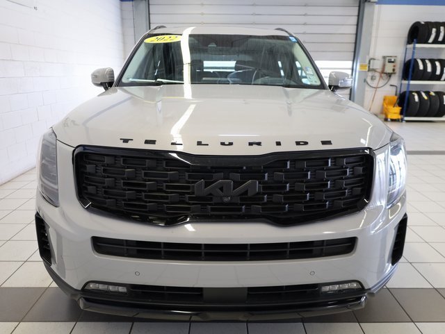 Used 2022 Kia Telluride SX w/ SX Prestige Package image 19