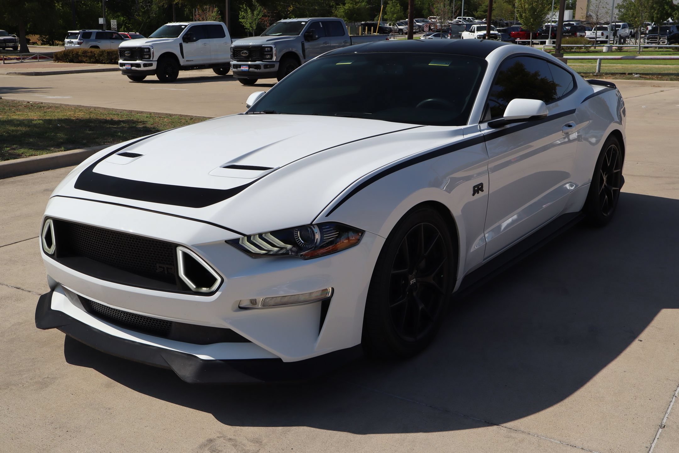 Certified 2020 Ford Mustang GT Premium w/ Black Accent Package RWD image 9