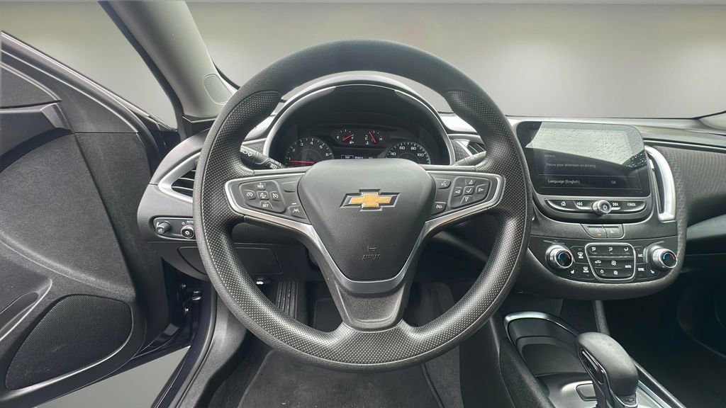 Used 2023 Chevrolet Malibu LT image 11