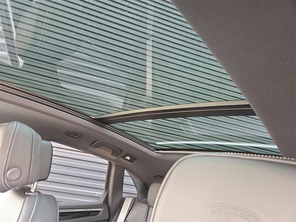 New 2026 Porsche Macan S image 15