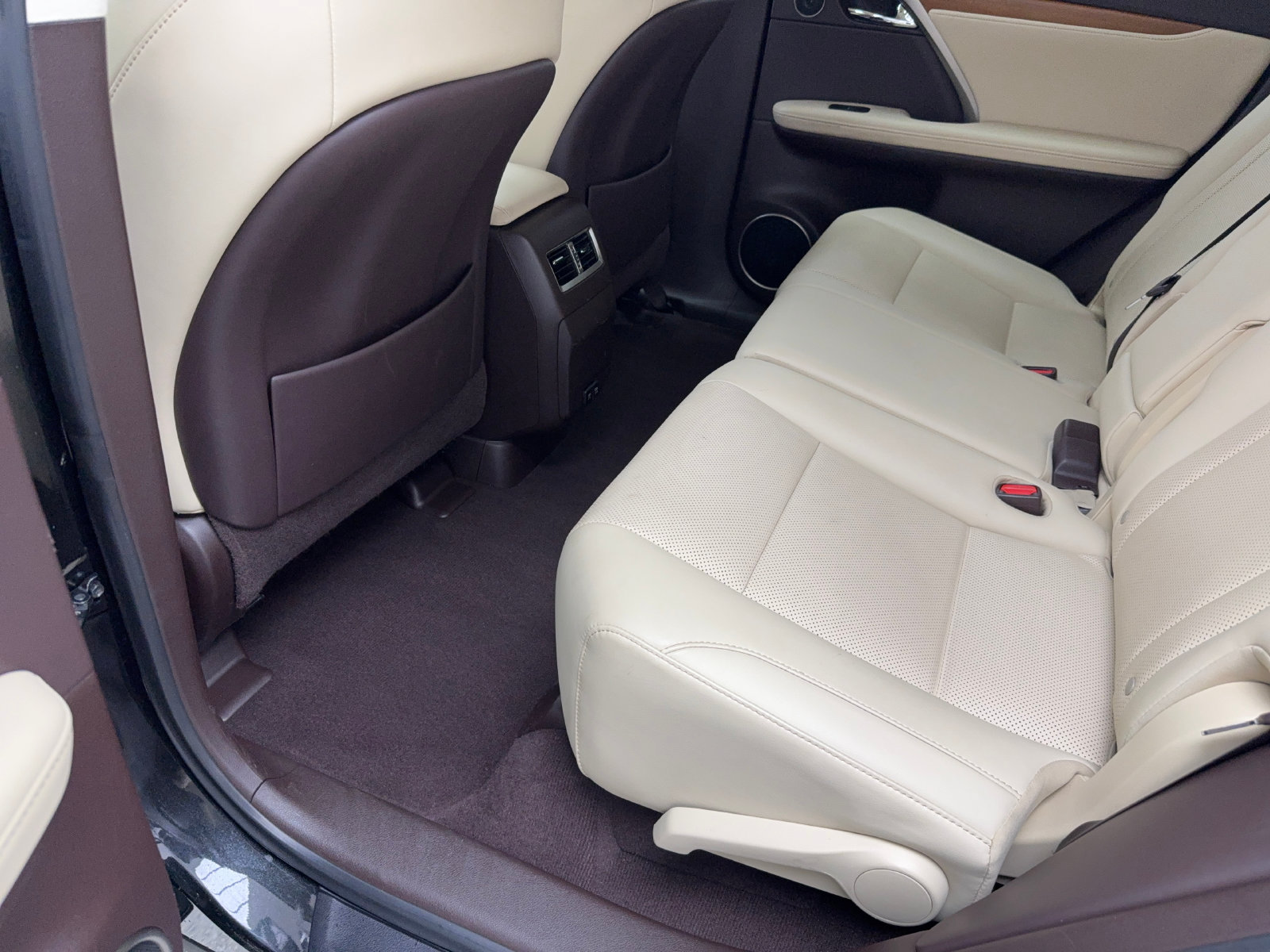Used 2020 Lexus RX 450h AWD w/ Premium Package image 45