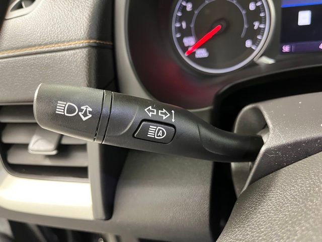 Used 2021 GMC Terrain SLE w/ Driver Convenience Package image 23