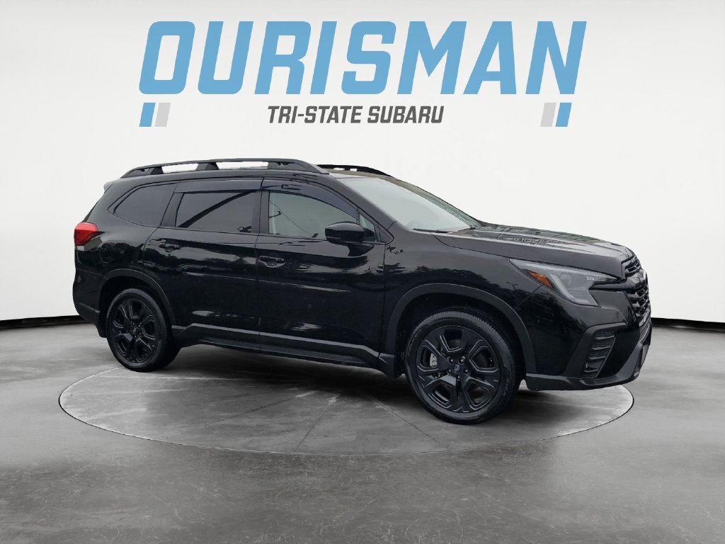 Certified 2025 Subaru Ascent Onyx Edition AWD/4WD image 1