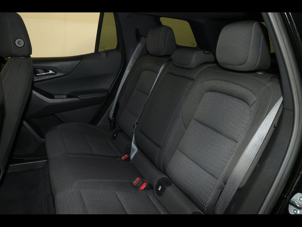 Used 2025 Chevrolet Equinox LT FWD image 27