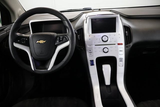 Used 2012 Chevrolet Volt FWD image 12