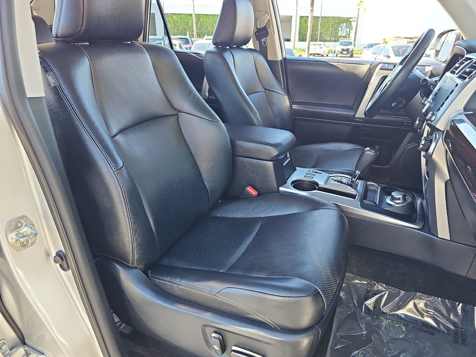 Used 2024 Toyota 4Runner Limited AWD/4WD image 10