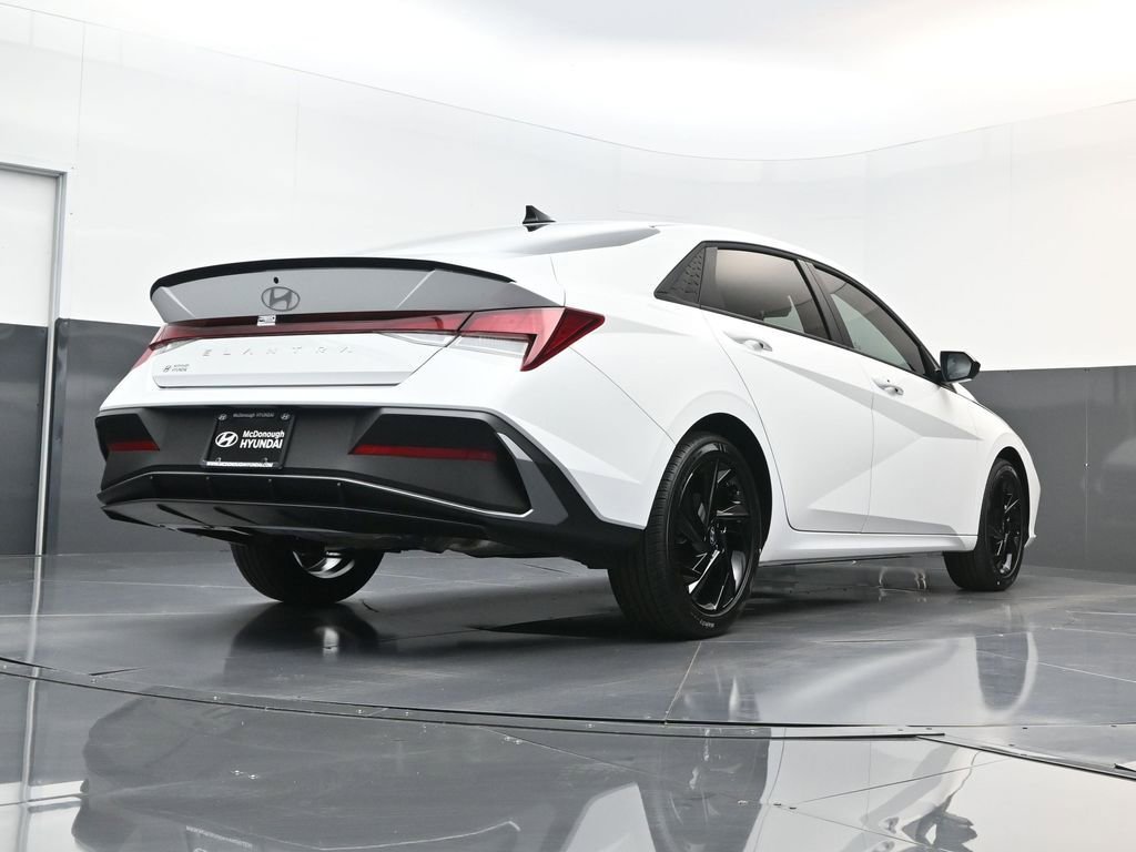New 2026 Hyundai Elantra Sport image 28