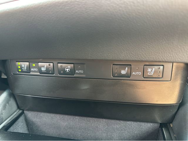 Used 2023 Lexus ES 250 w/ Premium Package AWD/4WD image 21