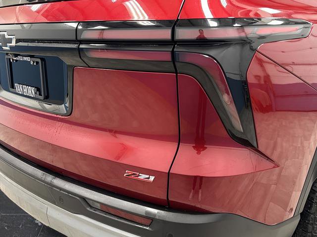 Used 2024 Chevrolet Traverse Z71 w/ Enhanced Driving Package image 34