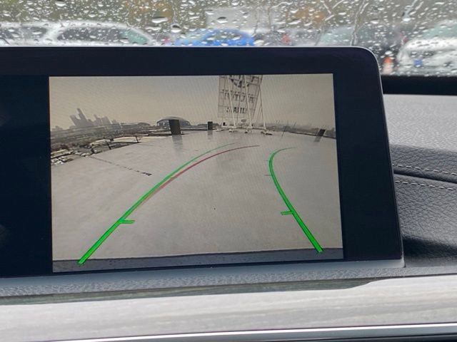 Used 2019 BMW 330i Gran Turismo xDrive w/ M Sport Package image 13